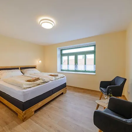Slovansky 4* Mikulčice